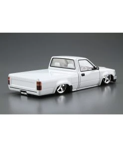 Aoshima 05949 - 1/24 RN80 Hilux Custom 85 (Toyota) -Fascinations Metal Earth-shop aoshima 05949 1 24 rn80 hilux custom 85 toyota 2
