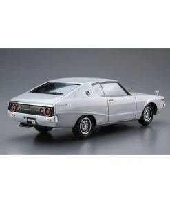 Aoshima 06211 - 1/24 Nissan GC111 Skyline HT2000GTX-ES '76 -Fascinations Metal Earth-shop aoshima 06211 1 24 nissan gc111 skyline ht2000gtx 2