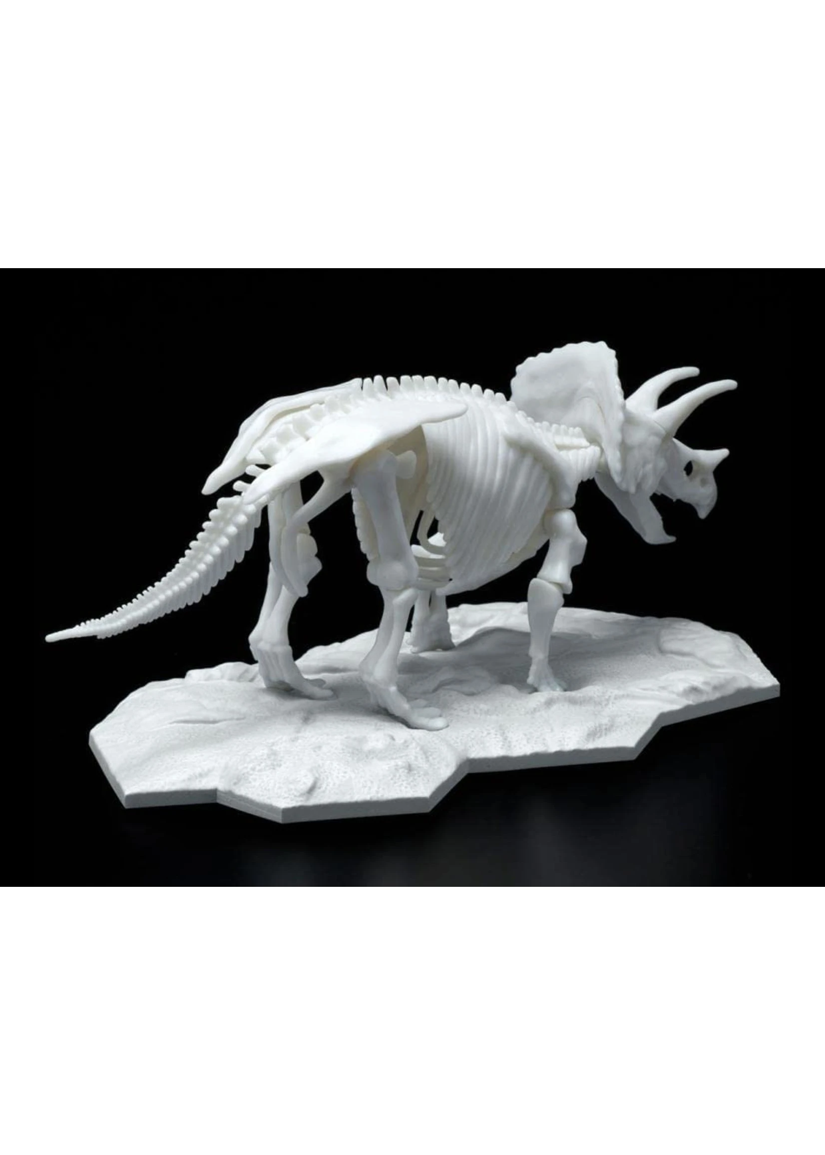 Bandai Triceratops Dinosaur Model Kit Limex Skeleton 5 Bandai Triceratops Dinosaur Model Kit Limex Skeleton - Image 3