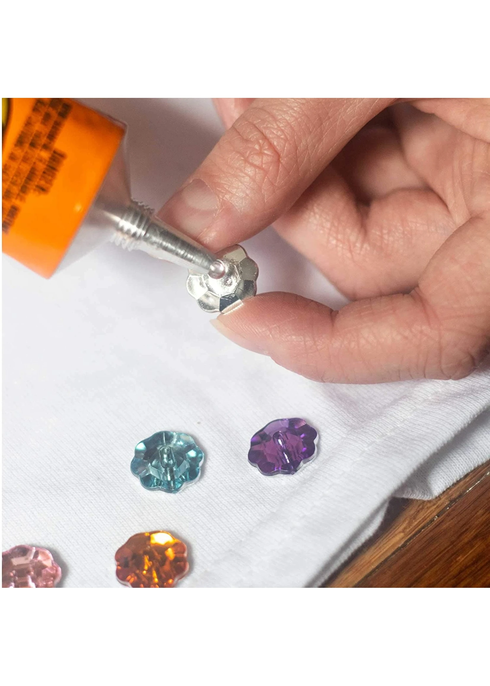 Gorilla Glue 8025507 - Gorilla Fabric Glue (2.5 Oz) - Image 2