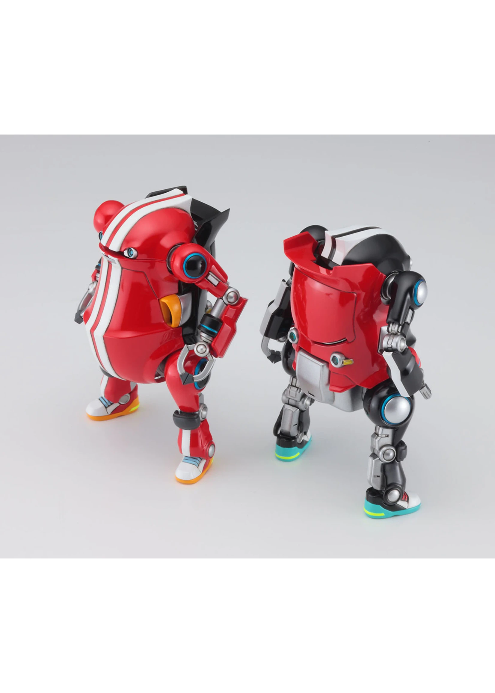 Hasegawa 64788 - 1/35 MechatroWeGo No.17 Sports Flame & Jet Black 6 Hasegawa 64788 - 1/35 MechatroWeGo No.17 Sports Flame & Jet Black - Image 4