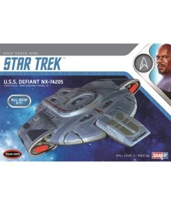 Polar Lights 952 - 1/1000 Star Trek U.S.S. Defiant
