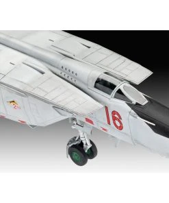 Revell Of Germany 03878 - 1/72 MiG-25 RBT "Foxbat B" 10 Revell Of Germany 03878 - 1/72 MiG-25 RBT "Foxbat B" -Fascinations Metal Earth-shop revell of germany 03878 1 72 mig 25 rbt foxbat b 3