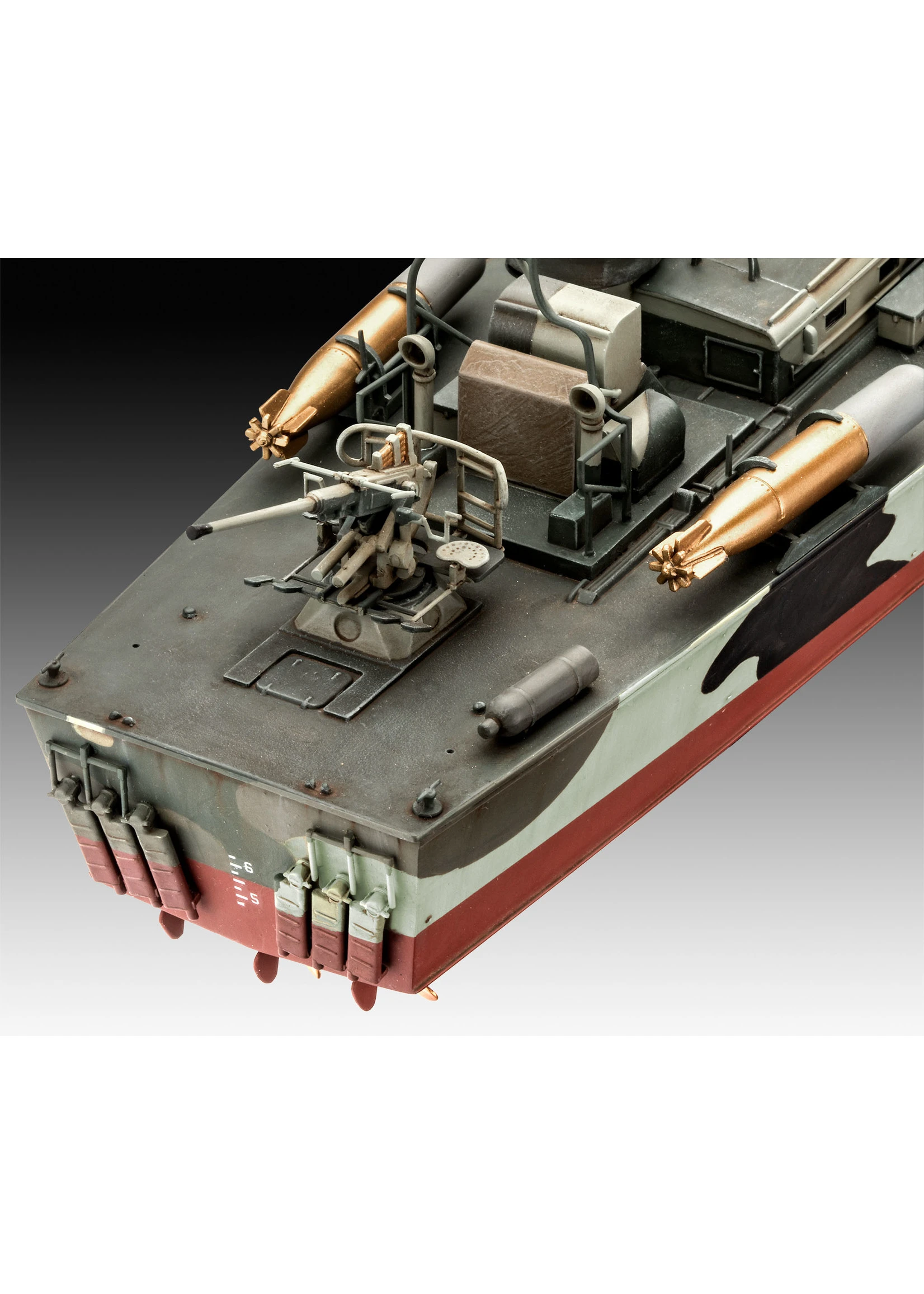 Revell Of Germany 05165 - 1/72 Patrol Torpedo Boat PT-588/PT-57 - Image 2