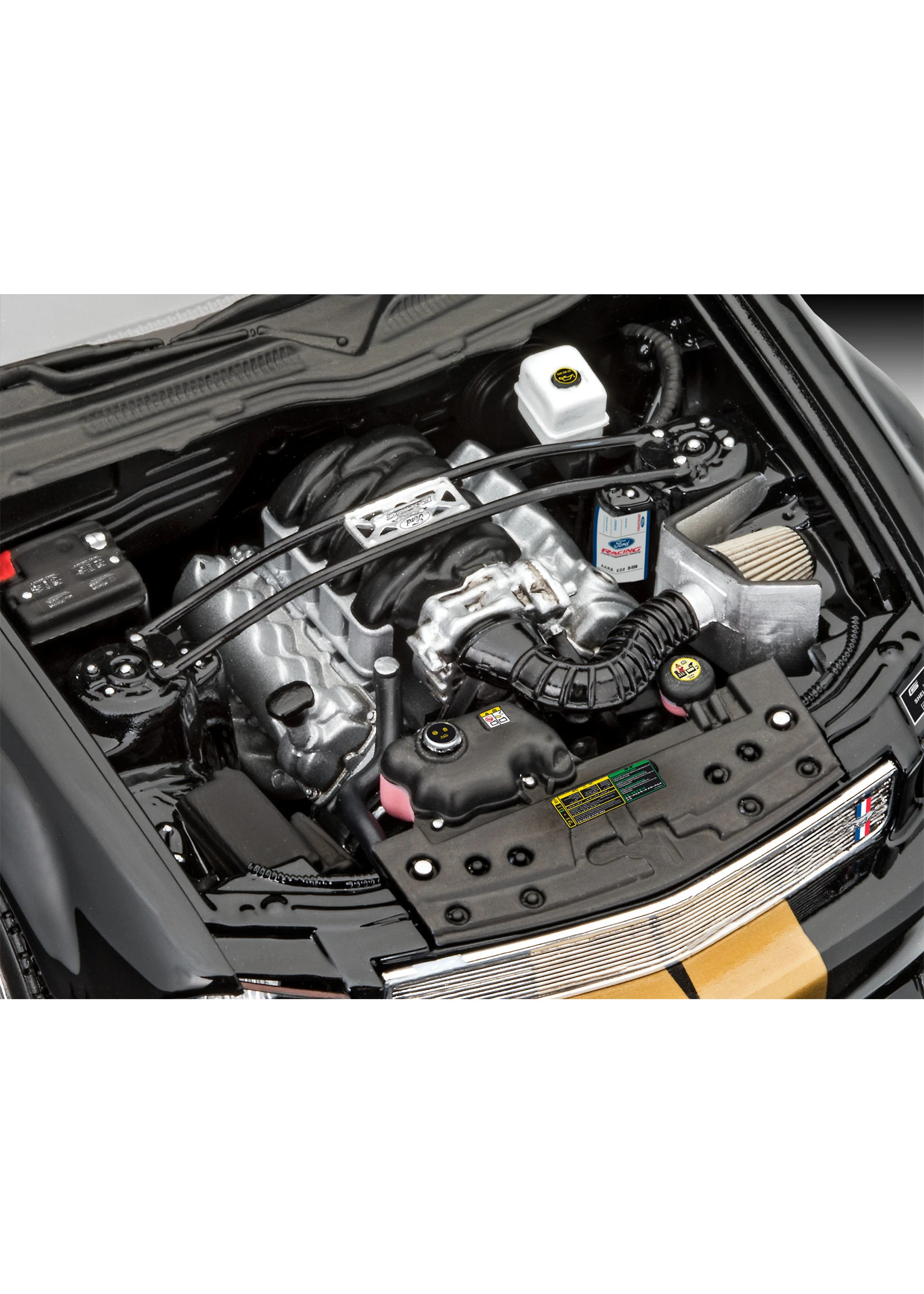 Revell Of Germany 07665 - 1/25 2006 Ford Shelby GT-H - Image 4