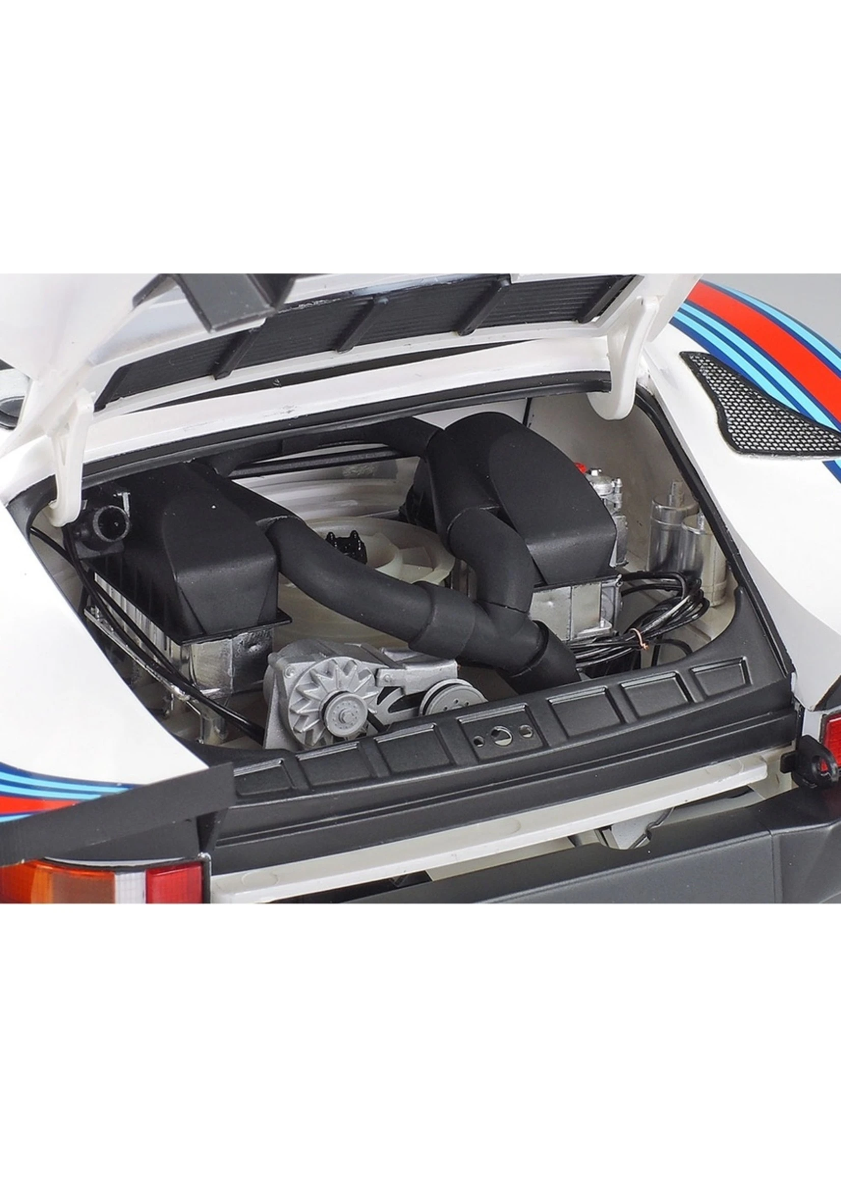 Tamiya 1/12 Porsche 935 Martini 10 Tamiya 1/12 Porsche 935 Martini - Image 8