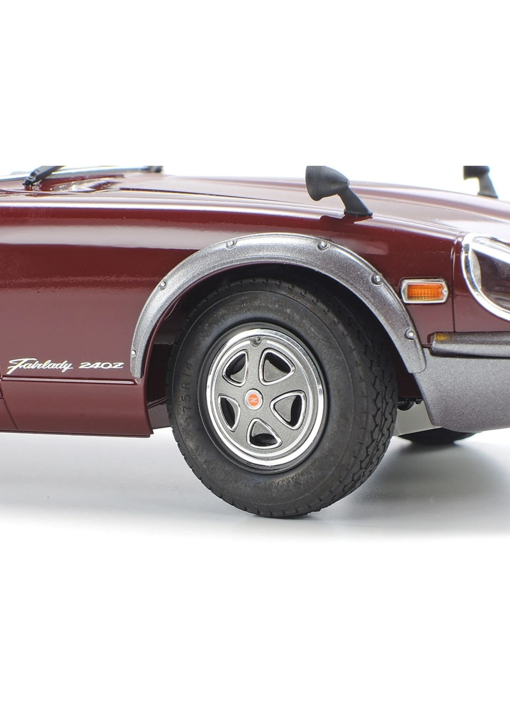 Tamiya 24360 - 1/24 Nissan Fairlady 240ZG 8 Tamiya 24360 - 1/24 Nissan Fairlady 240ZG - Image 6