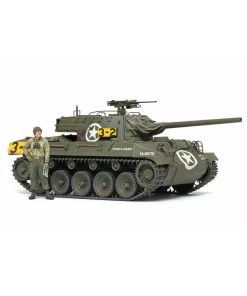 Alternative view of Tamiya 35376 - 1/35 US Tank Destroyer M18 Hellcat