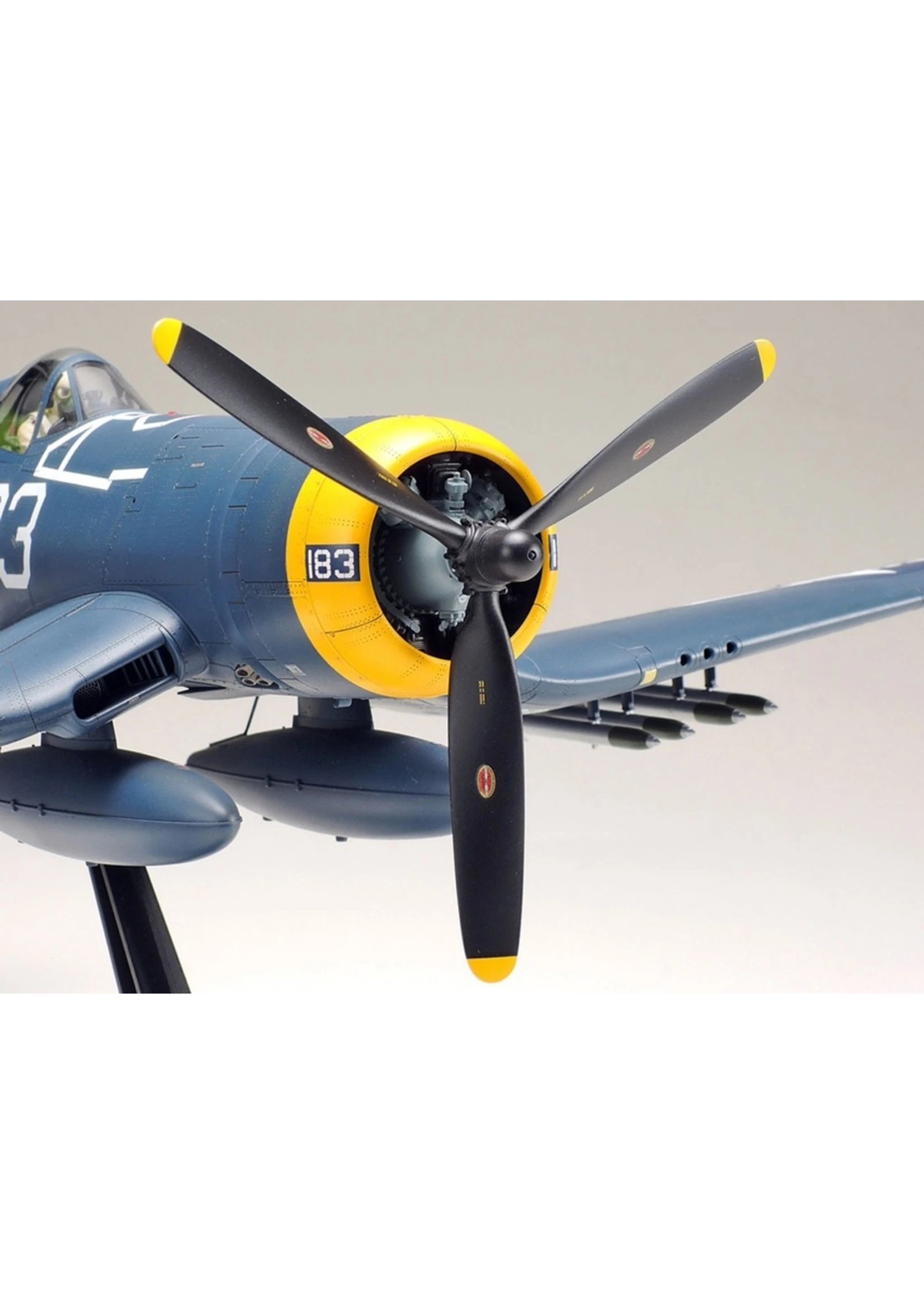 Tamiya 60327 - 1/32 Vought F4U-1D Corsair 12 Tamiya 60327 - 1/32 Vought F4U-1D Corsair - Image 10