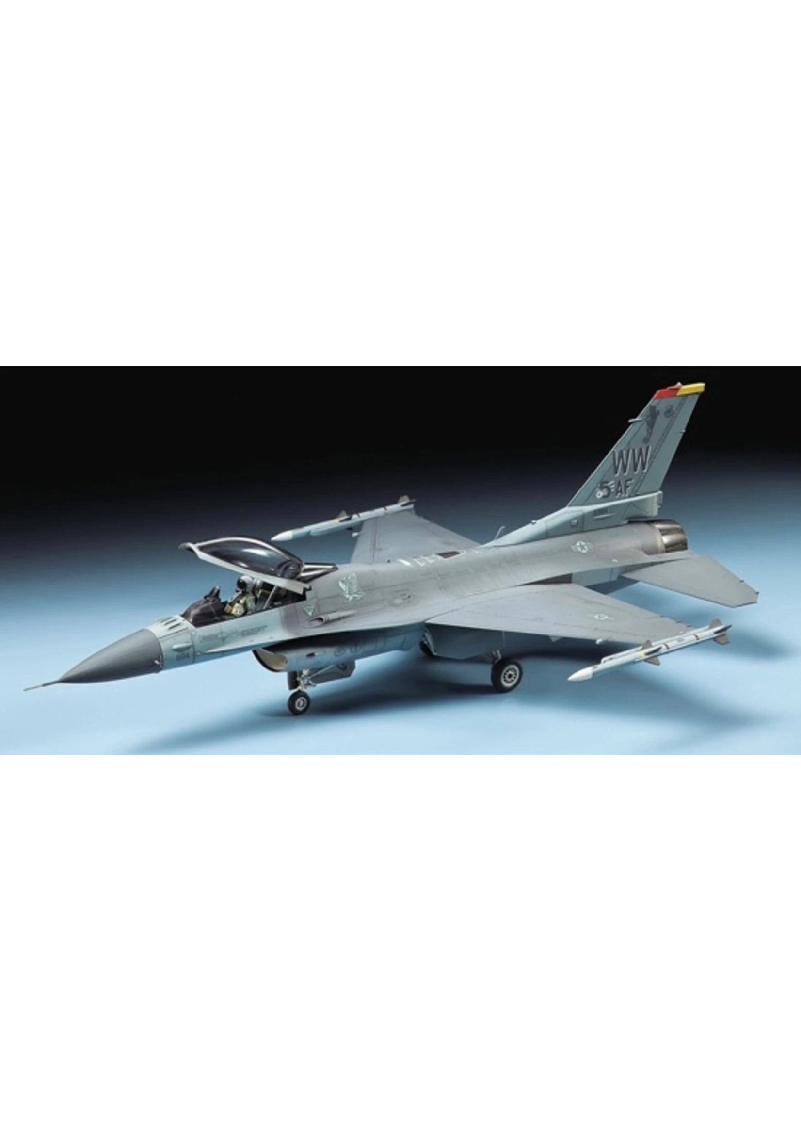 Tamiya 60786 - 1/72 Lockheed Martin F-16 Fighting Falcon 4 Tamiya 60786 - 1/72 Lockheed Martin F-16 Fighting Falcon - Image 2