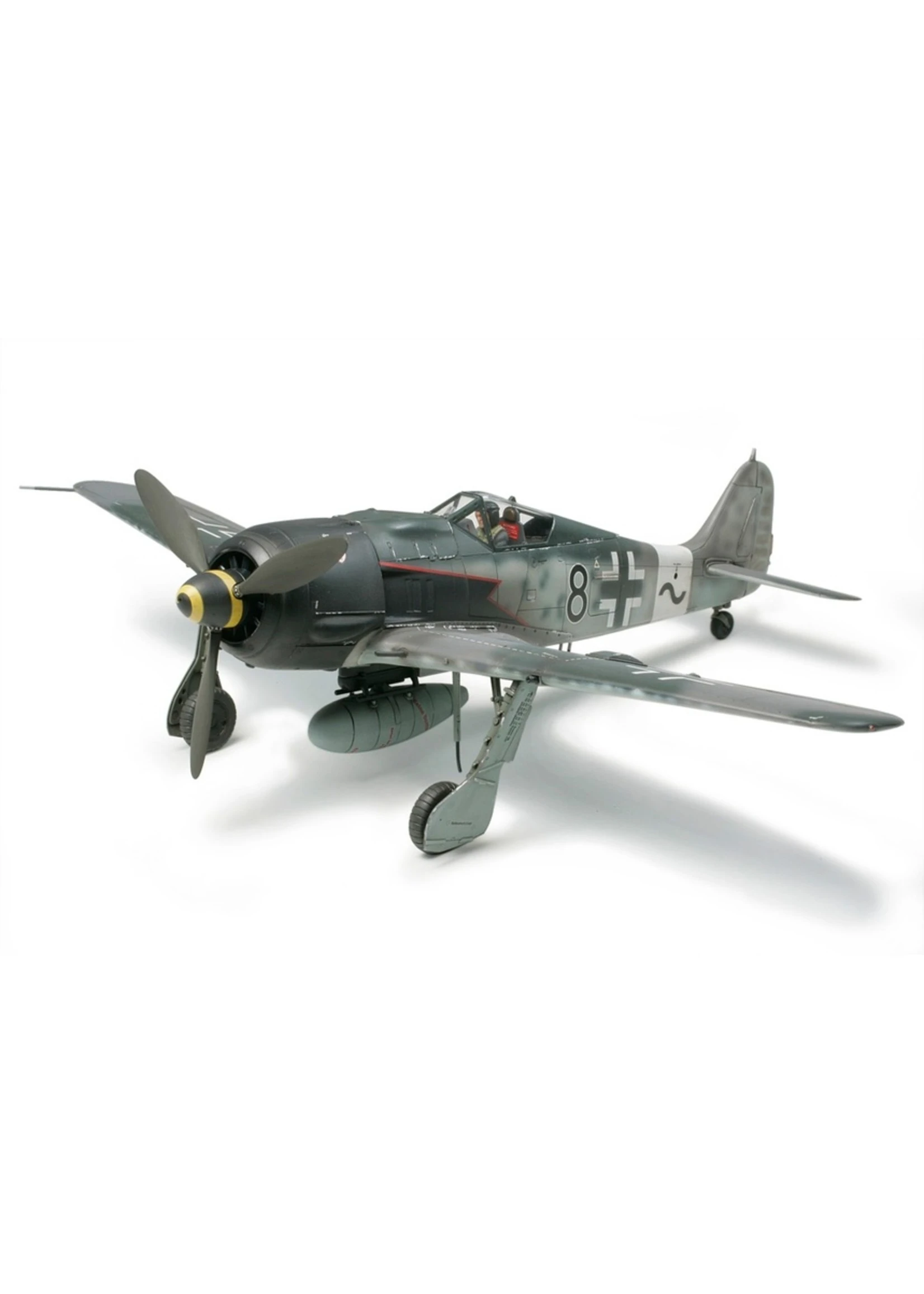 Tamiya 61095 - 1/48 Focke Wulf Fw190 A-8/A-8 R2 - Image 2