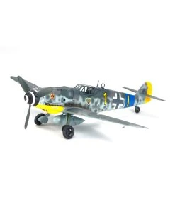 Alternative view of Tamiya 61117 - 1/48 Messerschmitt Bf 109 G-6