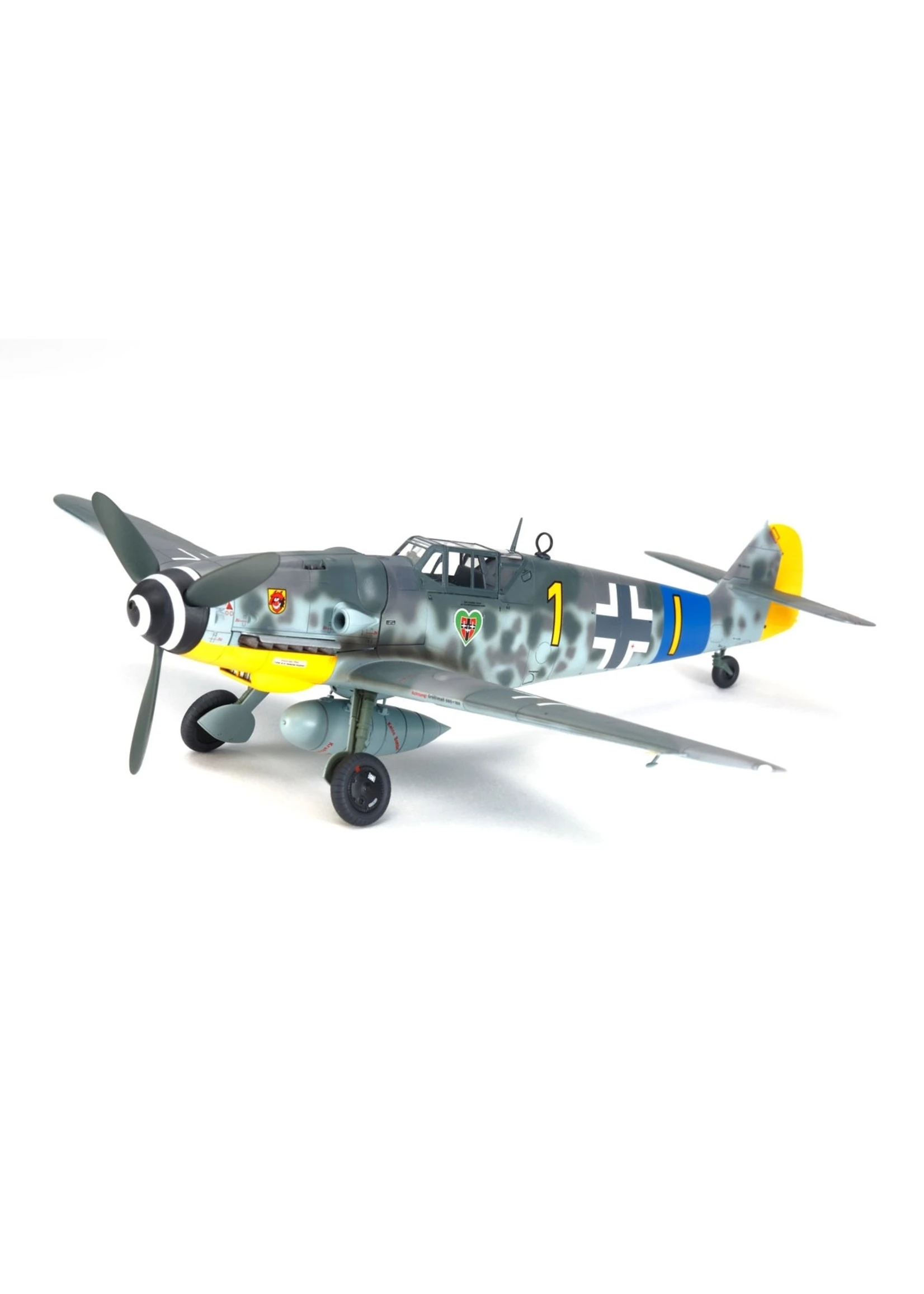 Tamiya 61117 - 1/48 Messerschmitt Bf 109 G-6 4 Tamiya 61117 - 1/48 Messerschmitt Bf 109 G-6 - Image 2