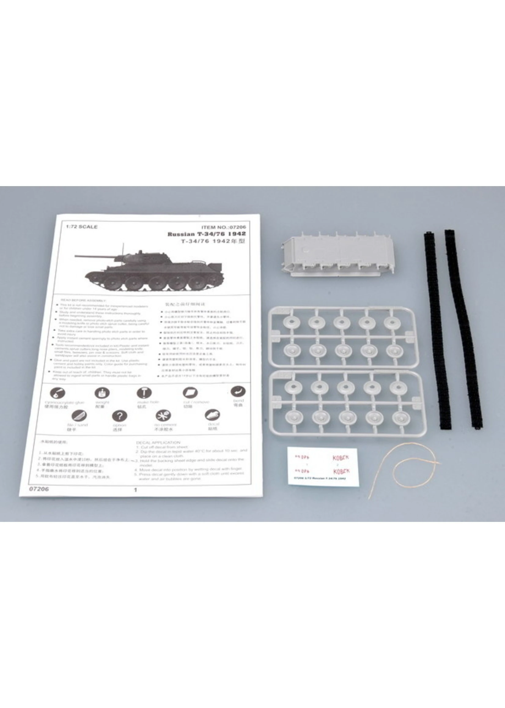 Trumpeter 7206 - 1/72 Soviet T-34/76 MOD.1942 - Image 4