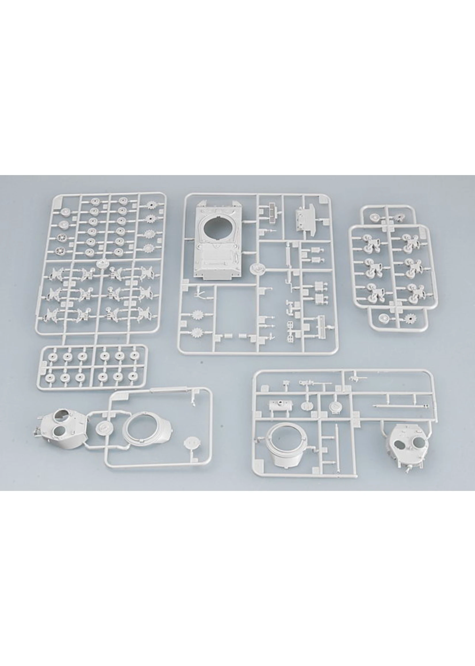 Trumpeter 7226 - 1/72 M4A3 76(W) Tank 5 Trumpeter 7226 - 1/72 M4A3 76(W) Tank - Image 3