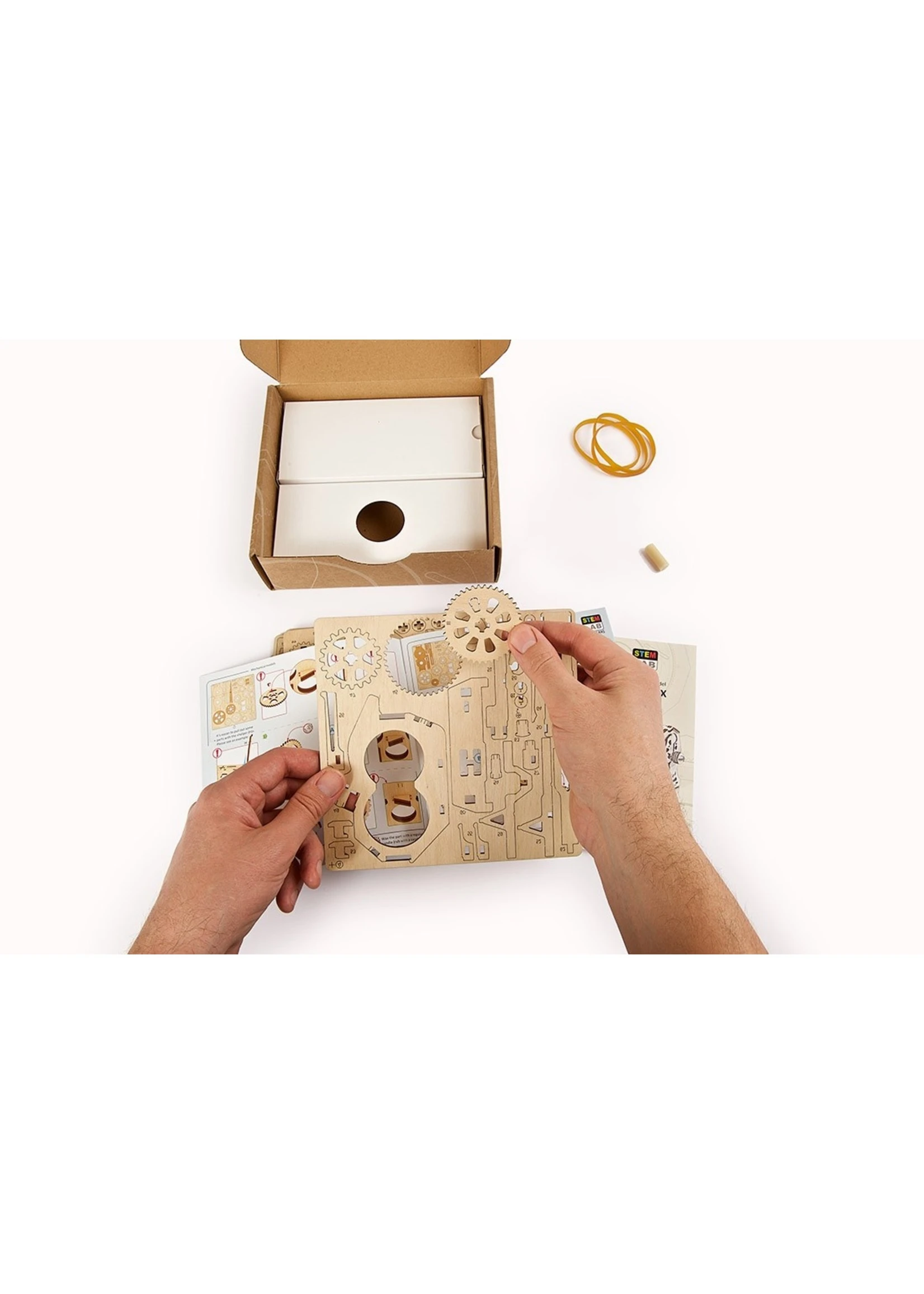 UGEARS STEM-lab Gearbox 12 UGEARS STEM-lab Gearbox - Image 10
