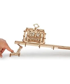 UGEARS Tram On Rails 8 UGEARS Tram On Rails -Fascinations Metal Earth-shop ugears tram on rails 2