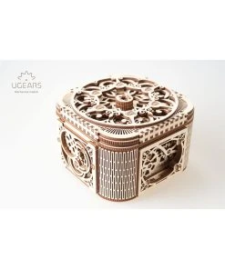 UGEARS Treasure Box